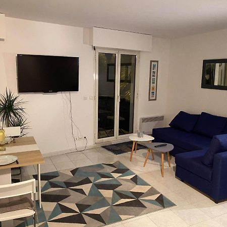 Appartement Studio Sanary Centre Exteriör bild